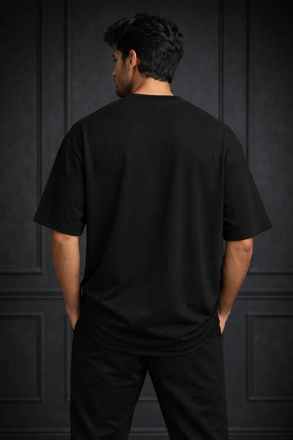 Zwuri Men Solids Oversized Tee