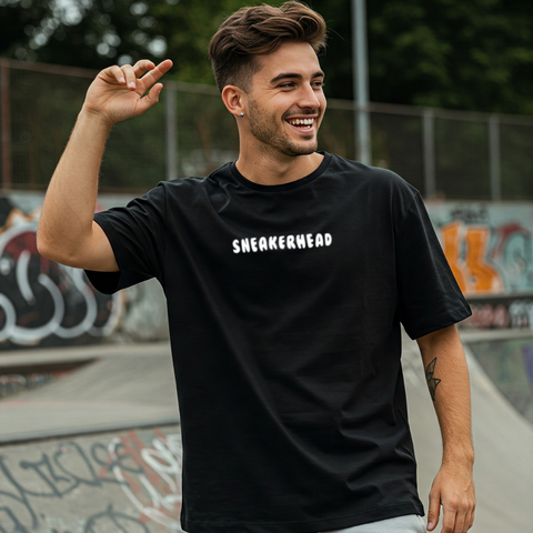 👟 Sneakerhead Oversized T-Shirt – Zwuri Exclusive for the Sole-Obsessed