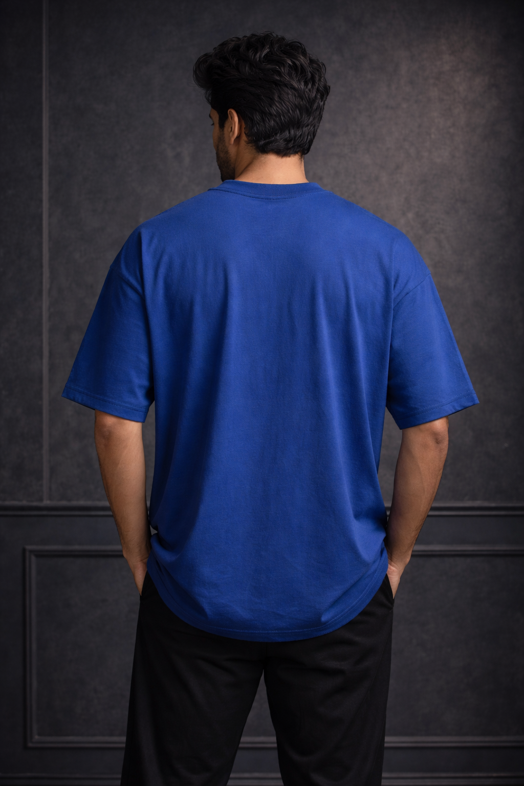 Zwuri Men Solids Oversized Tee