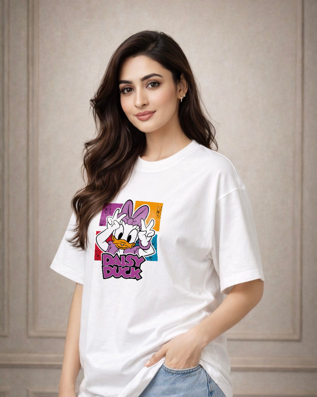 Zwuri Women Daisy Duck Oversized Tee