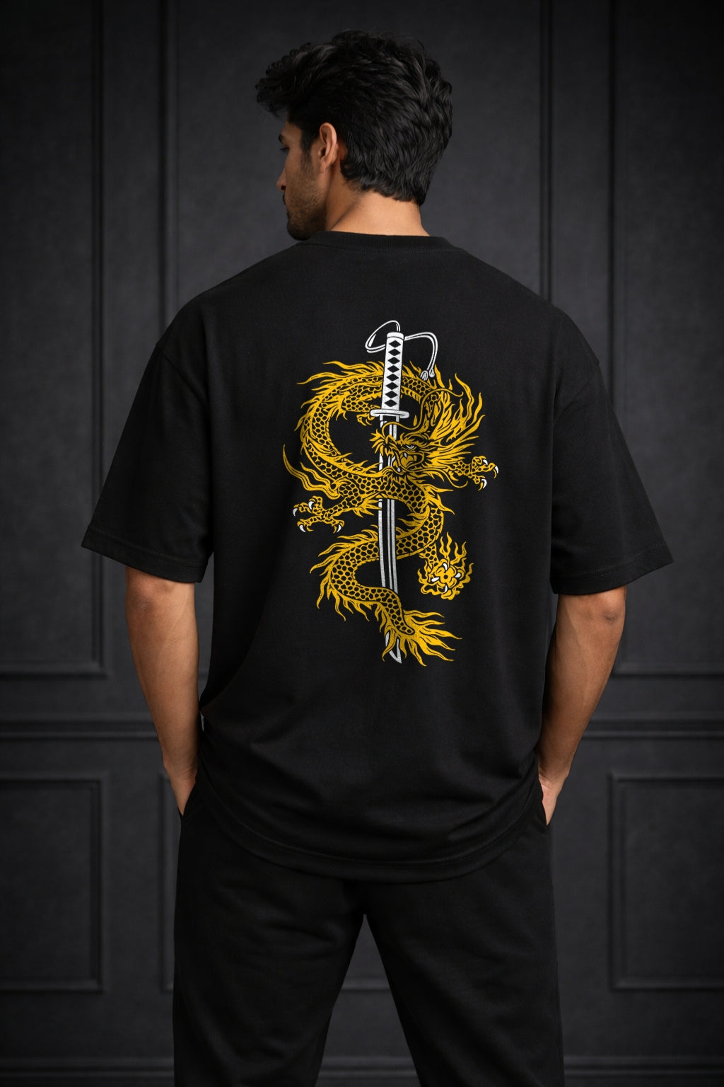 Zwuri Men Dragon Sword Oversized Tee