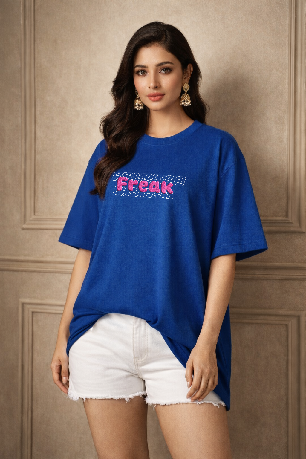 Zwuri Women Freak Oversized Tee