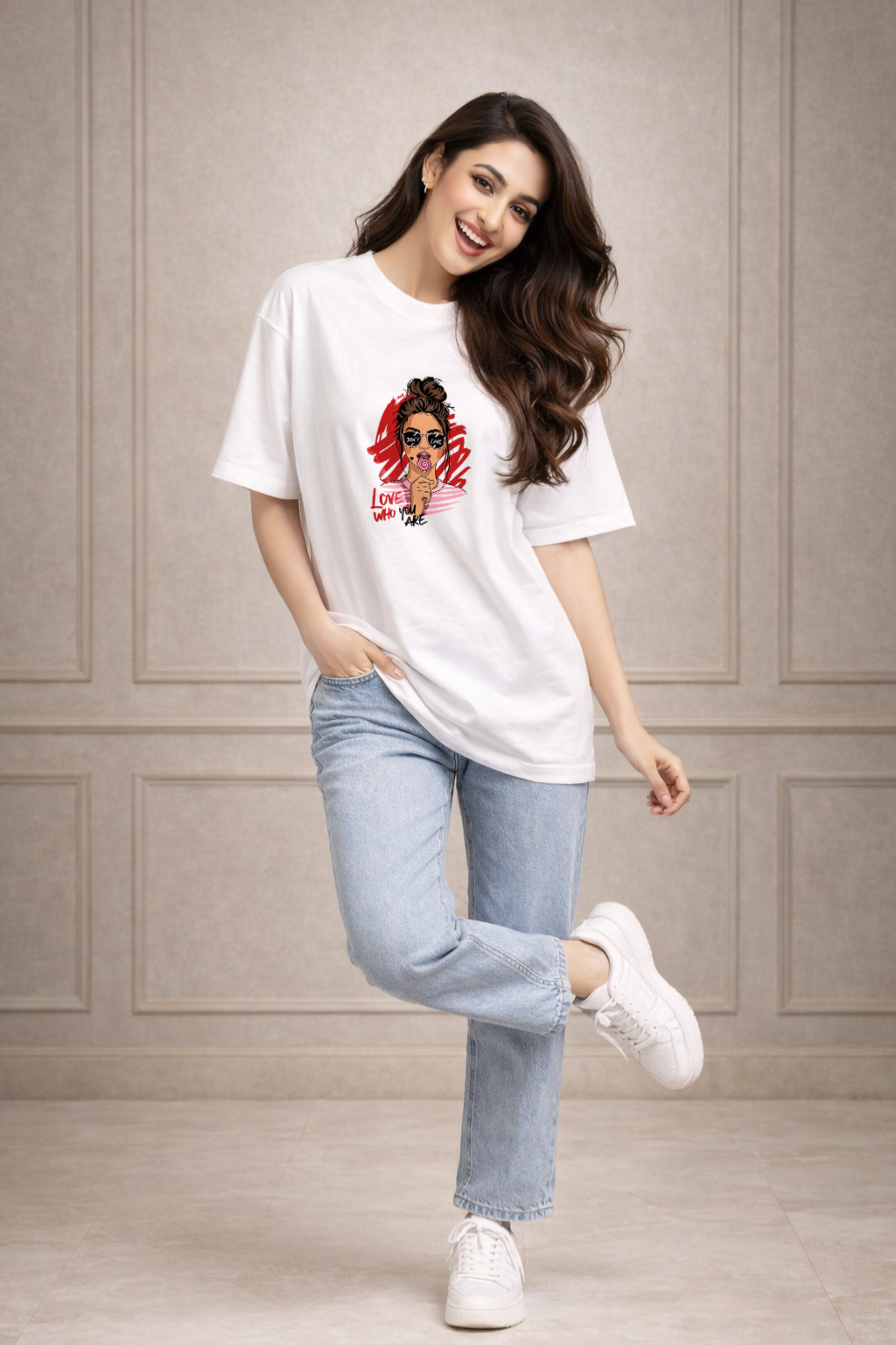 Zwuri Women Love Oversized Tee